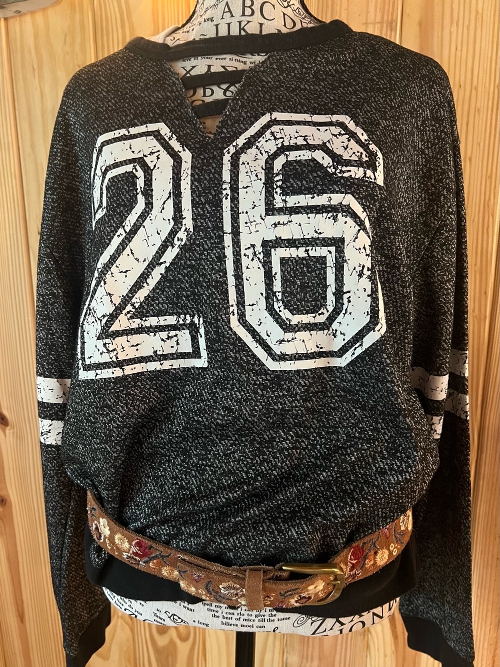 🖤💋Bobbie Brooks Black Heather V-Neck Sweatshirt with Distressed White Graphic💋🖤 - Picture 9 of 10